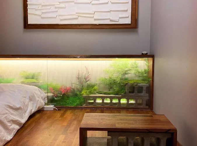 Viva La Vida - Seochon Private Apartment Seoul