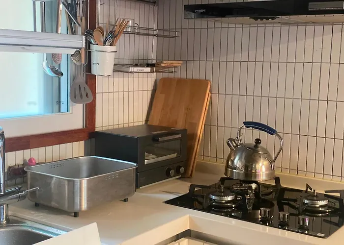 Viva La Vida - Seochon Private Apartment *